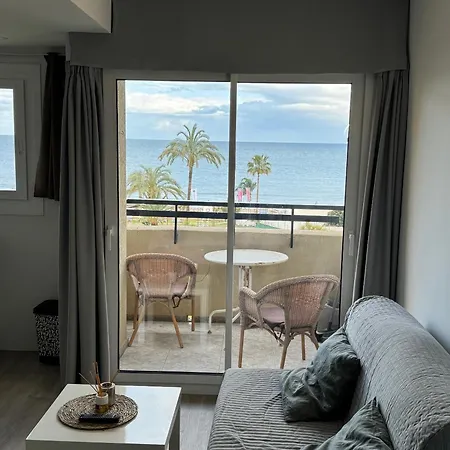 Apartamento Carihuela 1ª Linea Playa *